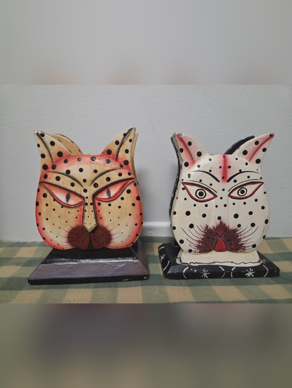 Hand-Painted Cat Wood Art Sculpture - Red and Cream Napkin Holder